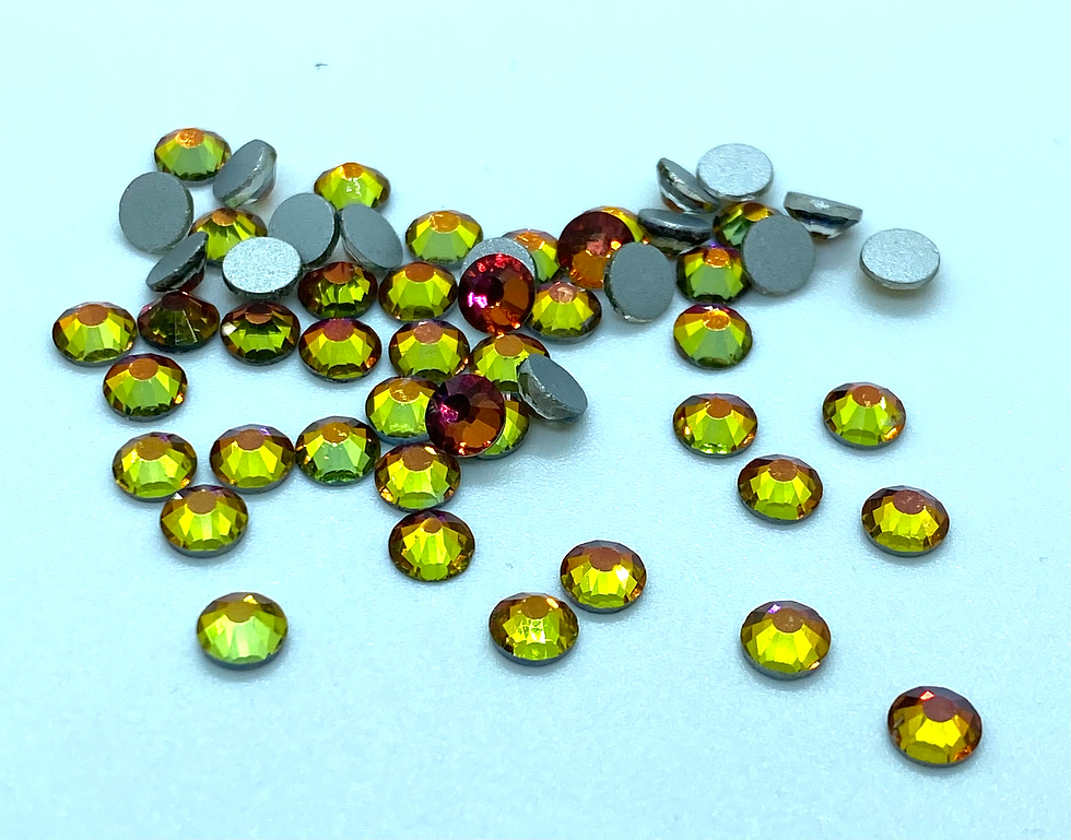 Thumbnail: Flat back non hot-fix rhinestones SS20 Red vulano