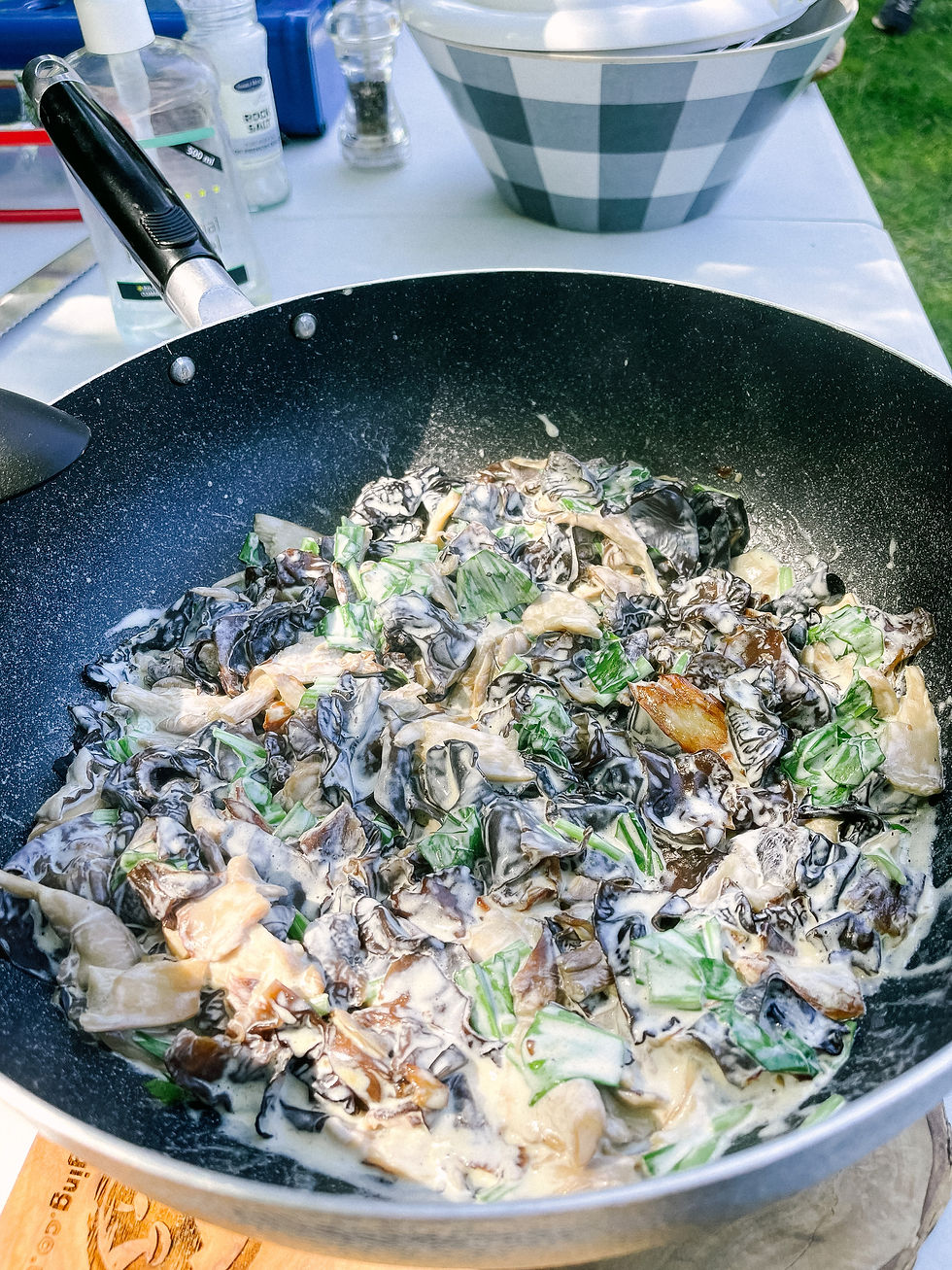 Stir fry made from jelly ears found in South Downs