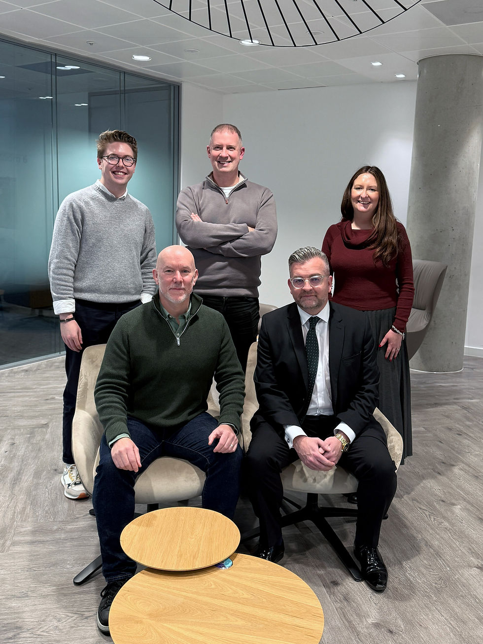 Back row L-R: Callum O'Regan, Callum Sinclair, Linzi Caldwell. Front L-R: Andy Campbell, Jamie Kerr