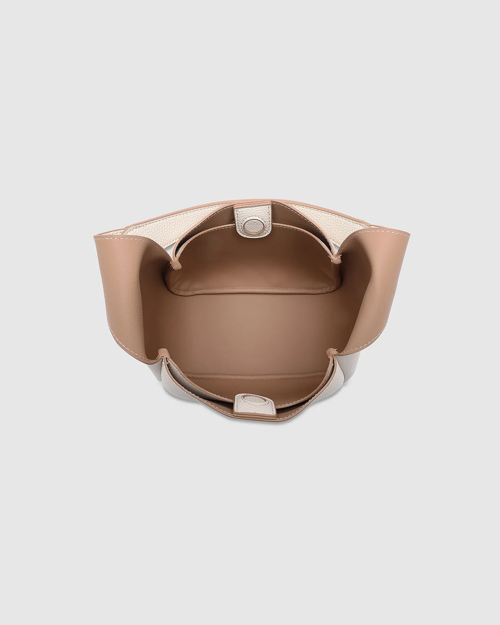 Thumbnail: Kendall Shoulder Bag - Vanilla
