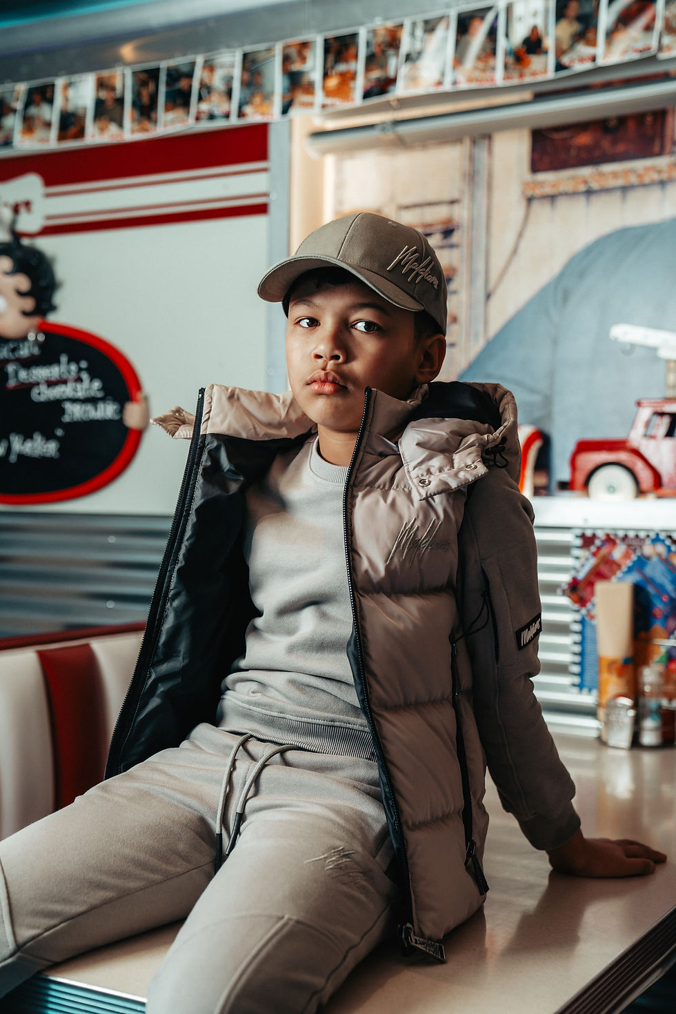 JUNIOR SS23