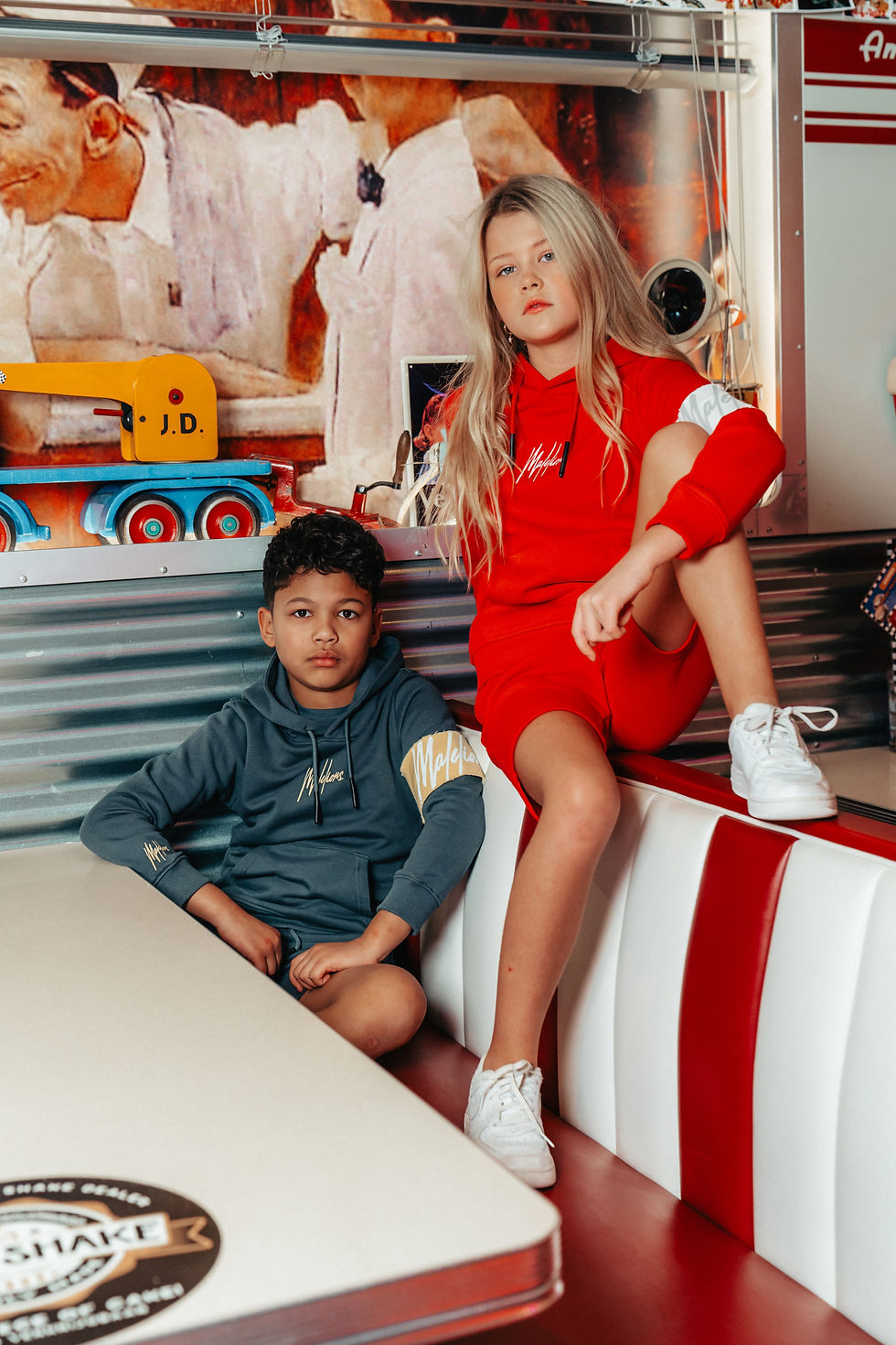 JUNIOR SS23