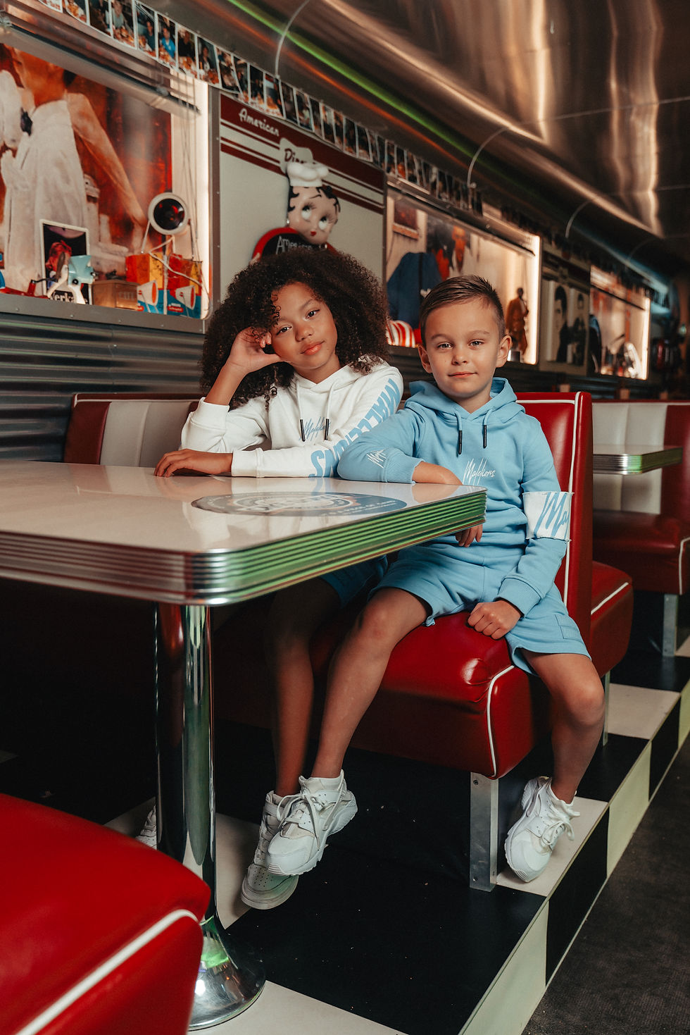 JUNIOR SS23