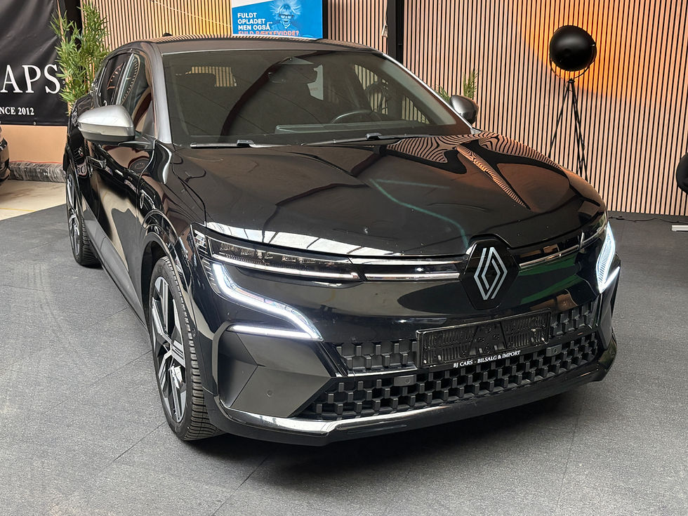 Miniaturebillede: Renault Megane E-Tech Iconic 60 kWh, 4/2024, 42.100 km