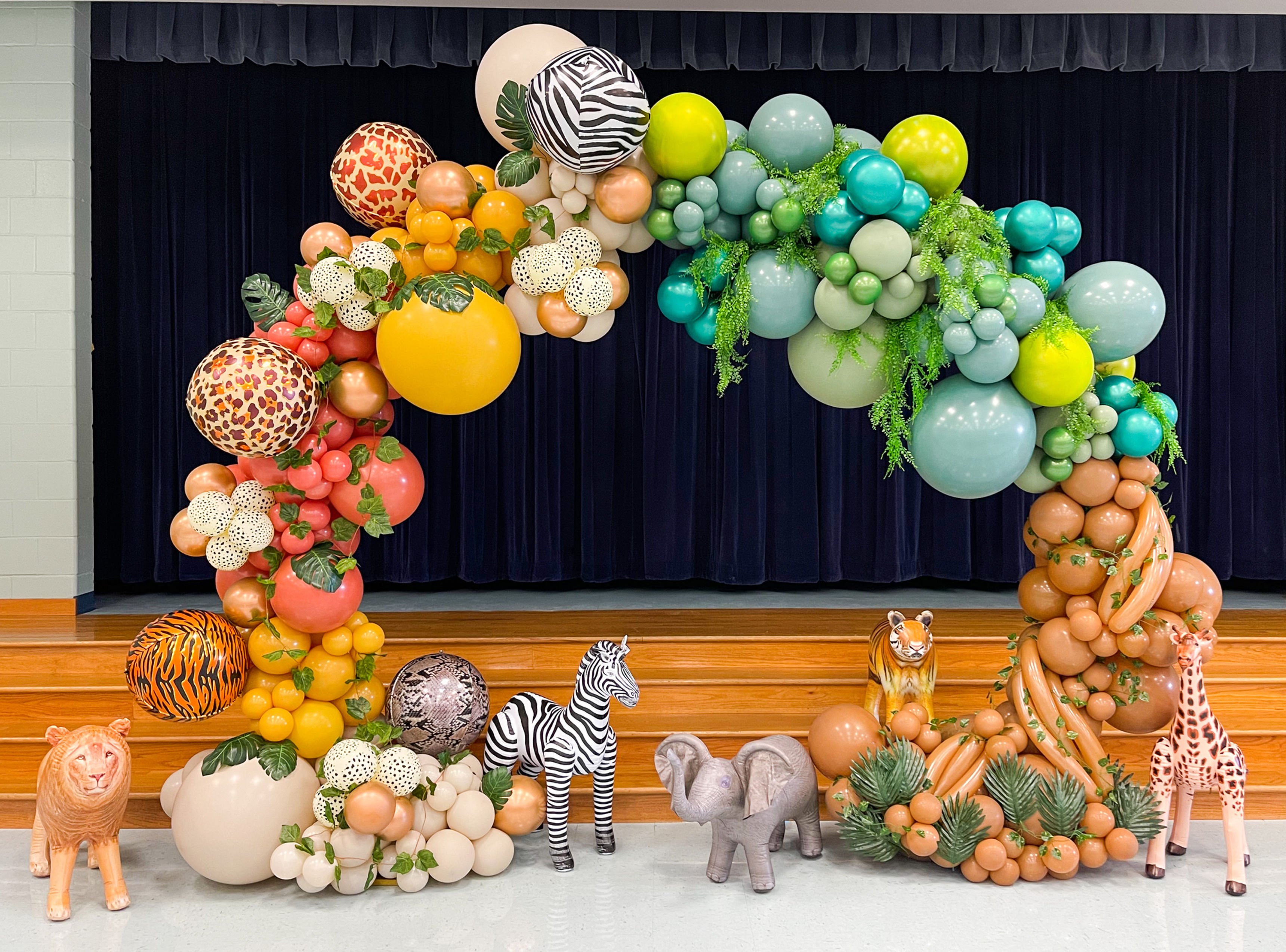 Arch Backdrop Rental