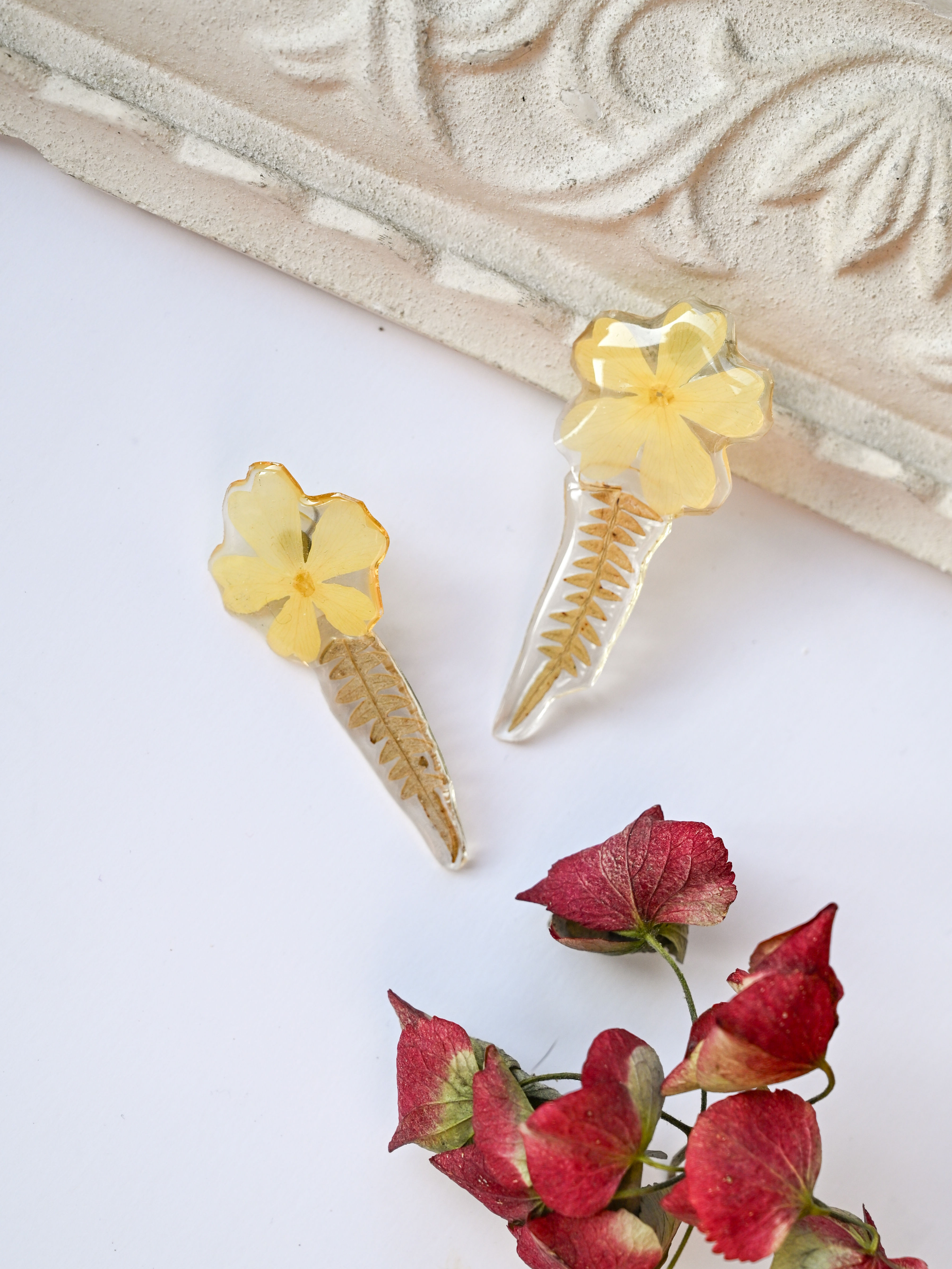 Обеци с цветя и папрат