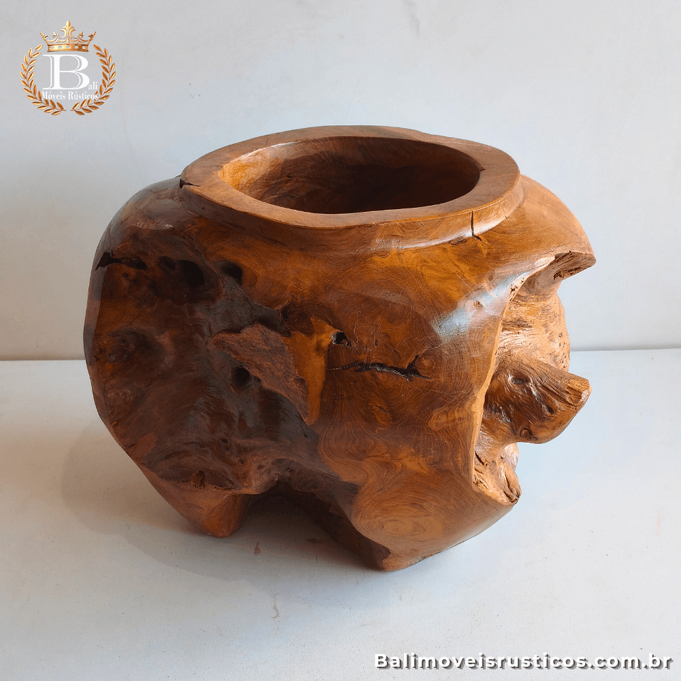 Vaso rústico Bali Erosi Médio esculpido em tronco de madeira maciça de teca, VEM-1 da Bali Móveis Rústicos.