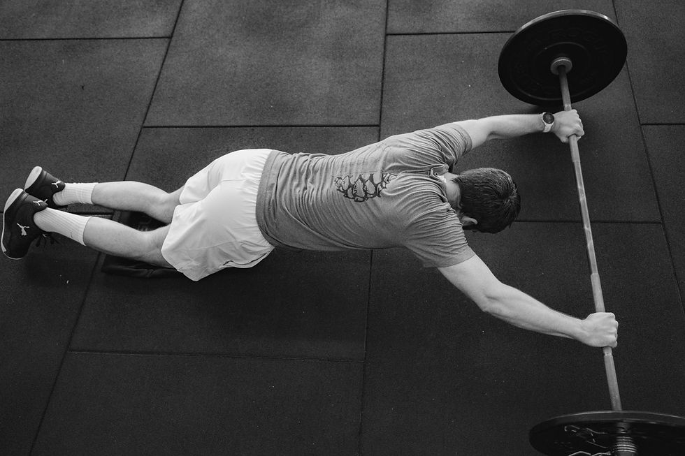 Krafttraining ist ein wichtiger Teil von CrossFit-Training.