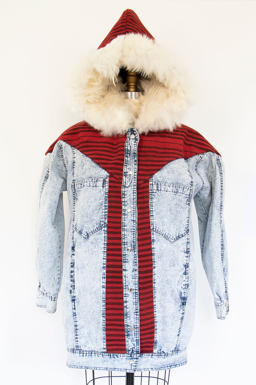 Thumbnail: Poncho Jacket Huayruru Frente