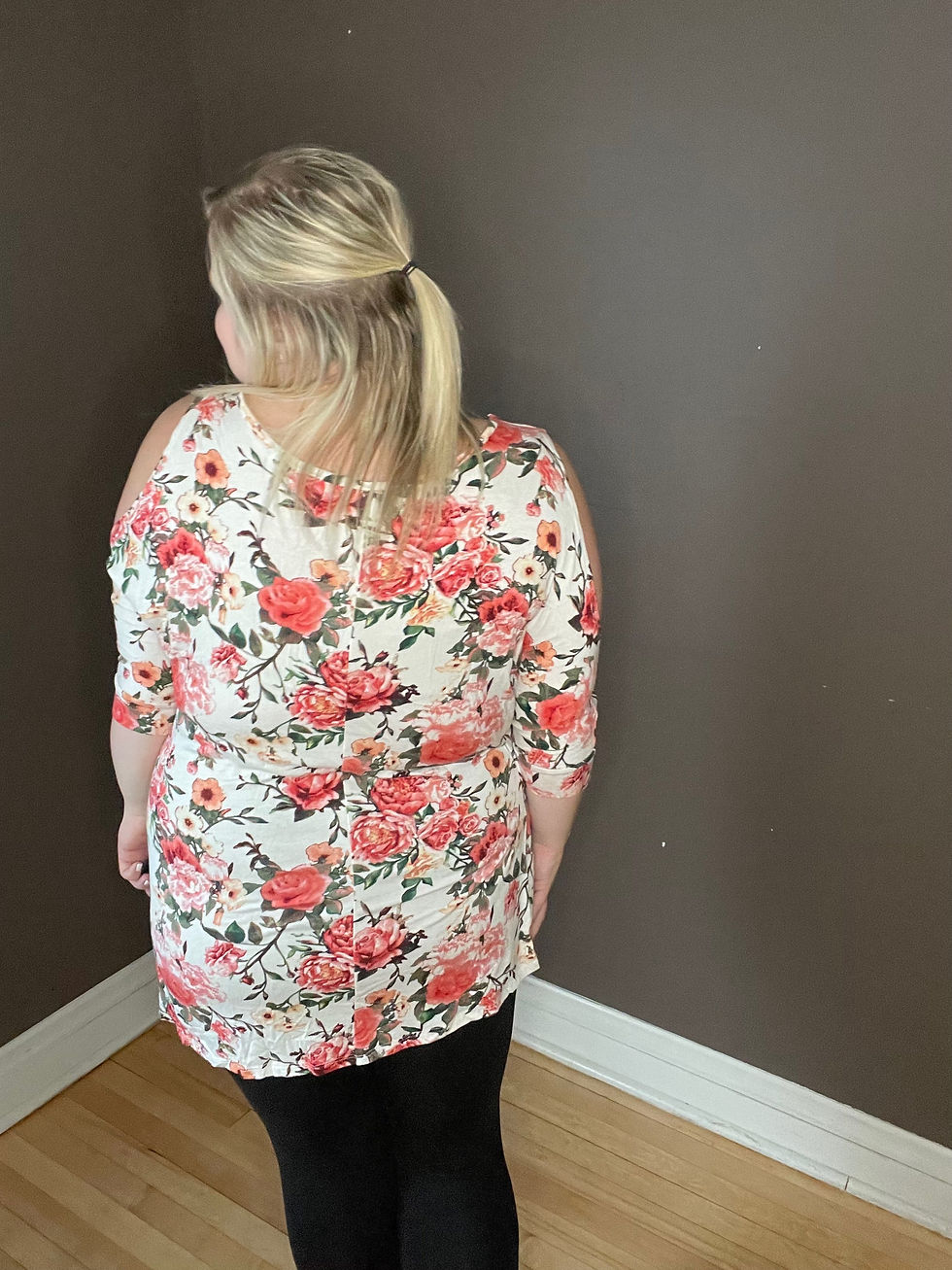 Thumbnail: Ivory Floral Colder Shoulder Plus Size Tunic 