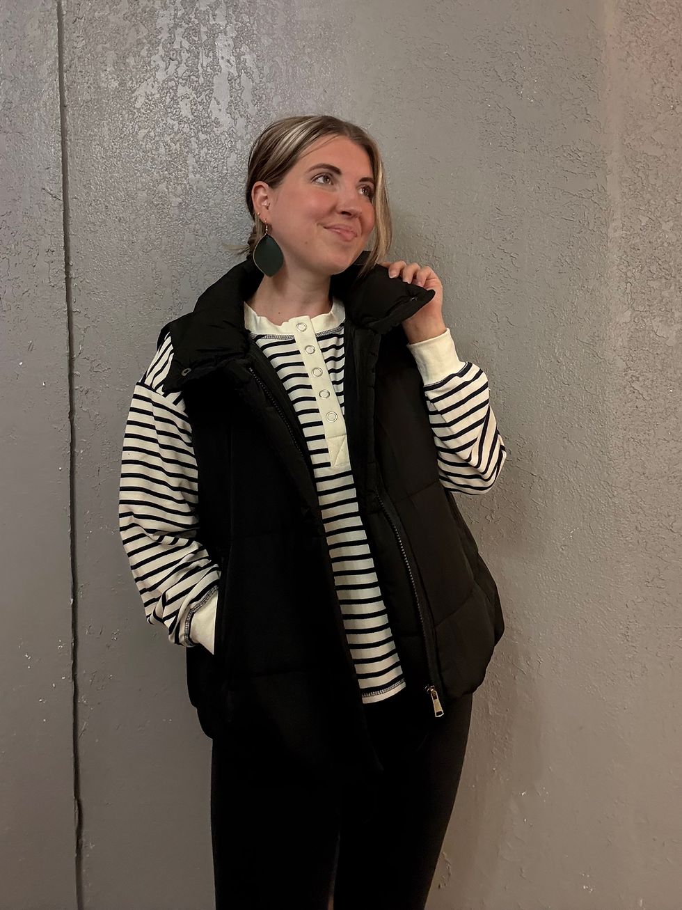 Thumbnail: Bloomington Black Puffer Vest