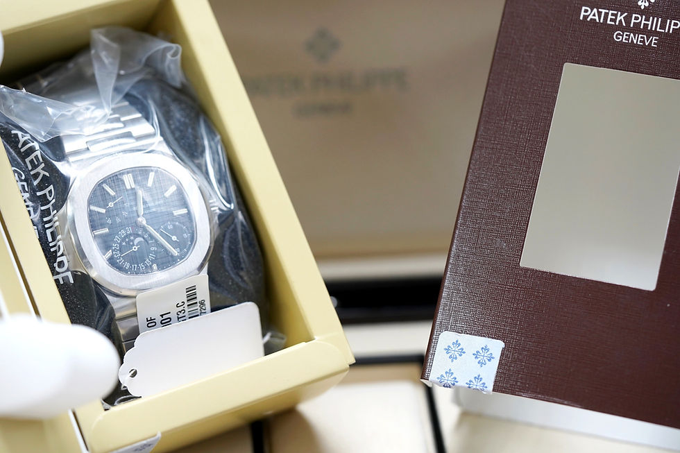Thumbnail: Patek Philippe 5712/1A-001 - New