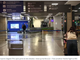 Teto do Aeroporto Salgado Filho desaba sobre área de check-in em Porto Alegre