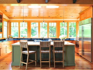 Should You Paint or Stain Your Cabinets?