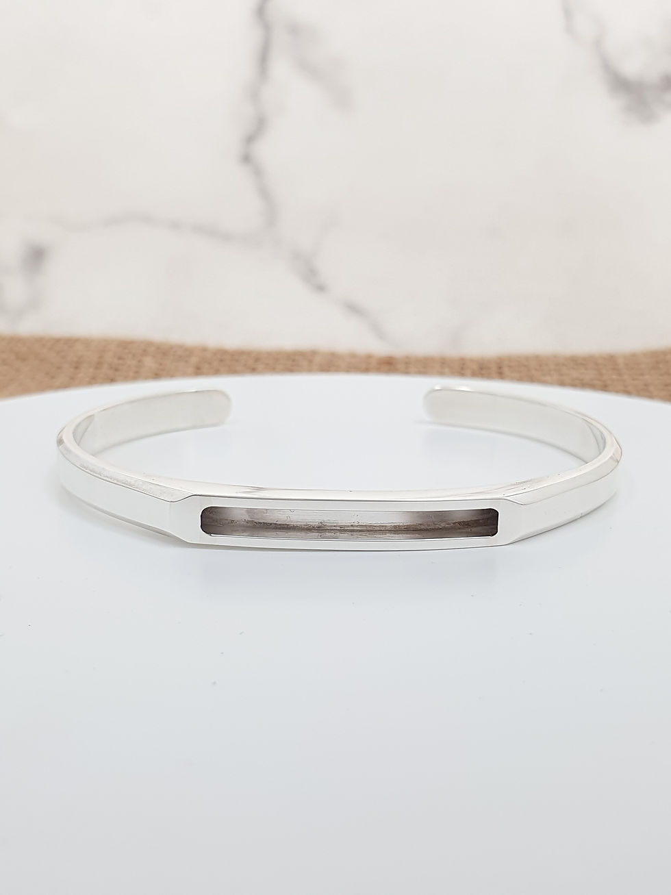 Thumbnail: Sterling silver equestrian horsehair cuff 5.5 mm | CUFF34