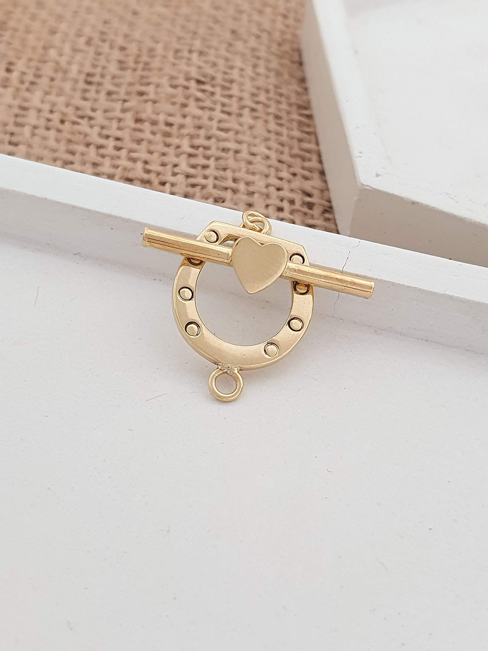 Miniaturbild: Sterling silver horseshoe toggle clasp 15 x 16 x 25 mm with heart | CL228821