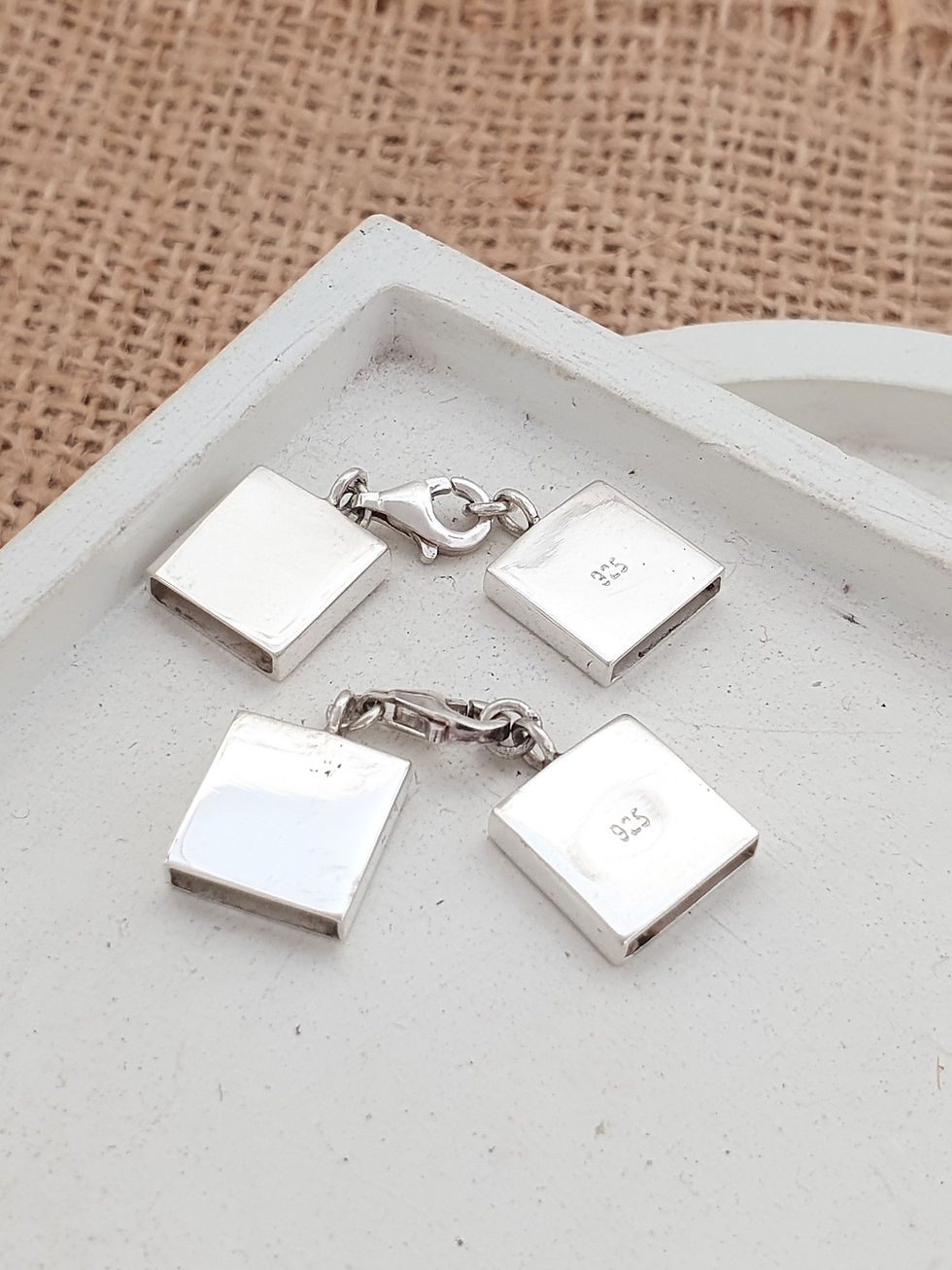 Miniature : Sterling silver double end cap 10 x 10 x 2 mm | EC998859