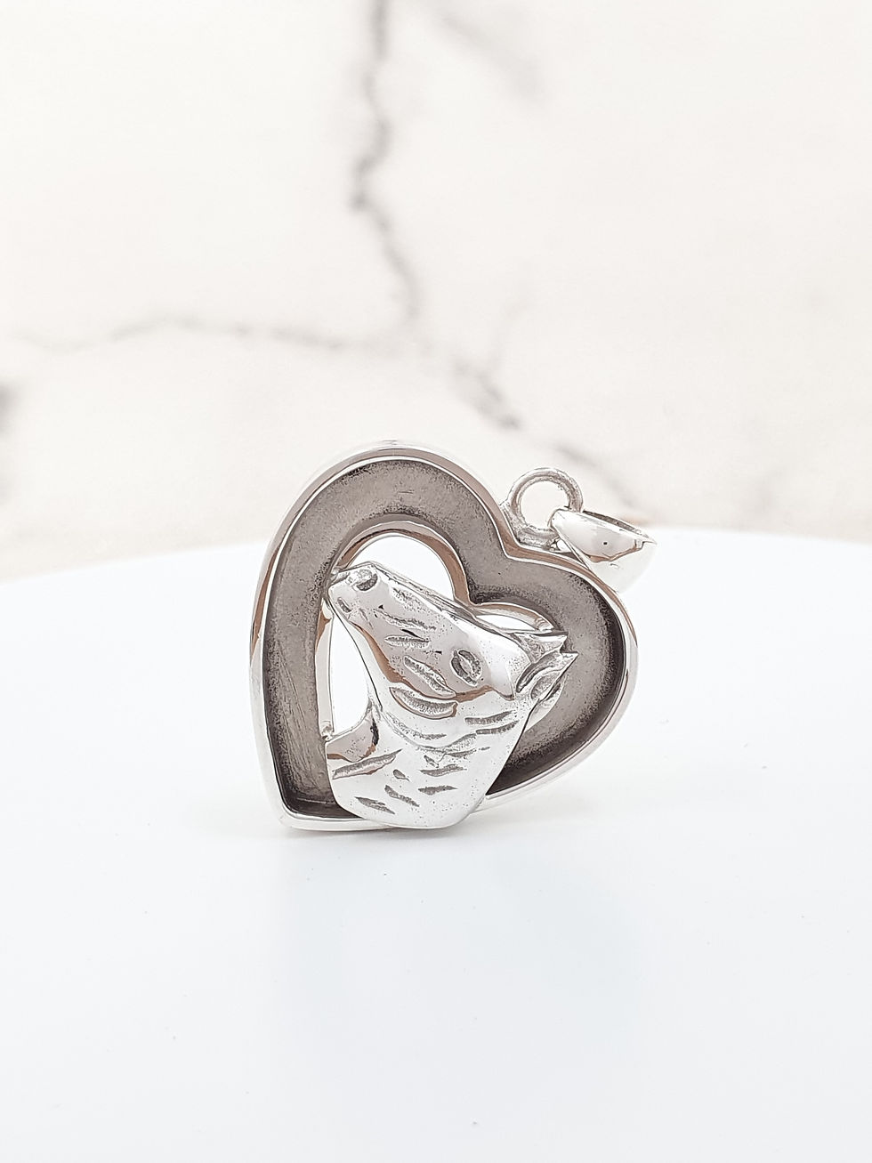 Thumbnail: Sterling silver heart pendant channel with horsehead reppouse 27.5 mm | CH557302