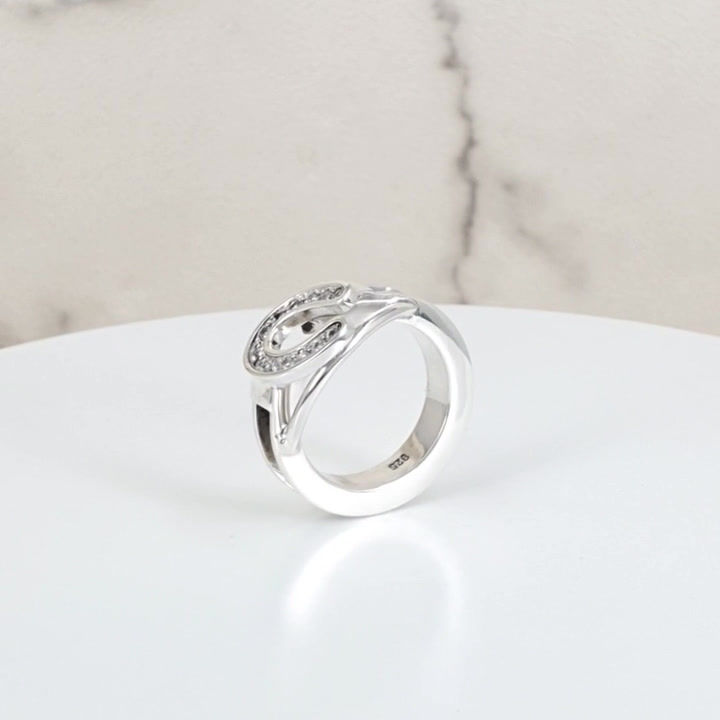 Thumbnail: Sterling silver equestrian horsehair ring with horseshoe CZ | RG887890