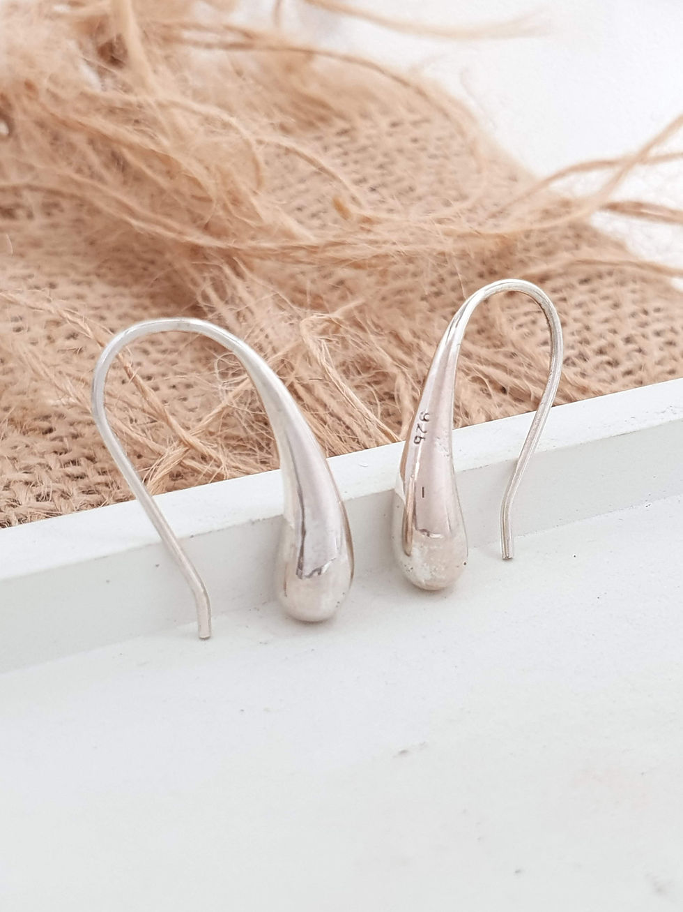 Thumbnail: Sterling silver wire drop earring | ER330053