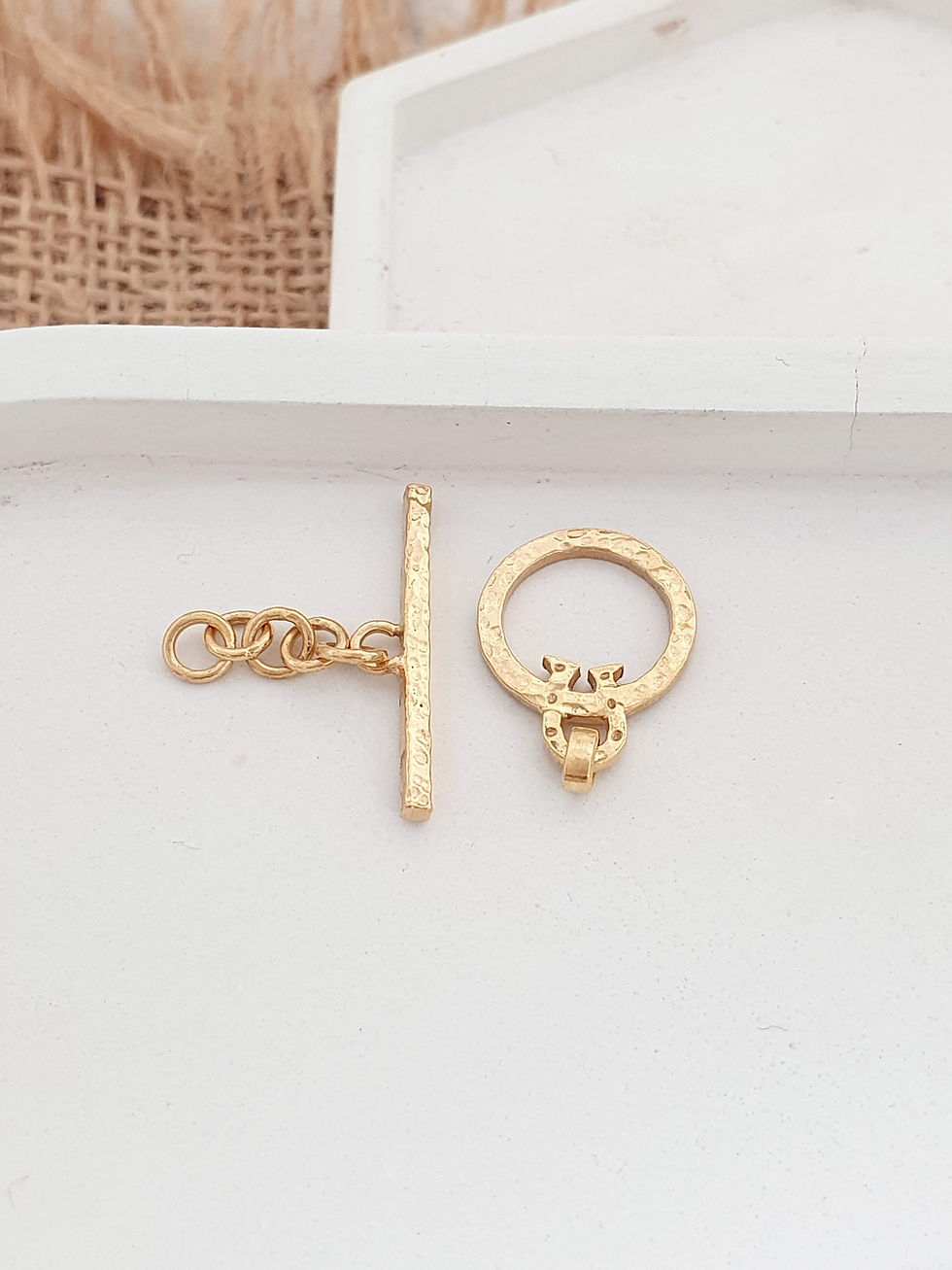 Thumbnail: Sterling silver toggle & ring 25 mm hammer with horseshoe | CL228805