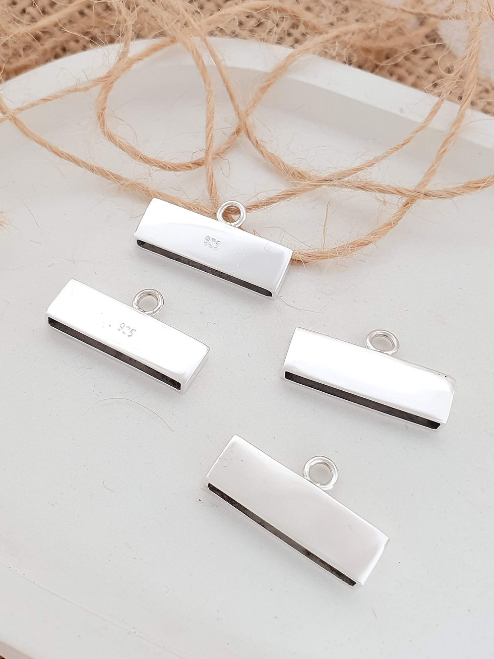 Miniaturbild: Rechteckige Endkappe aus Sterlingsilber 20 x 6 x 2 mm | EC998924