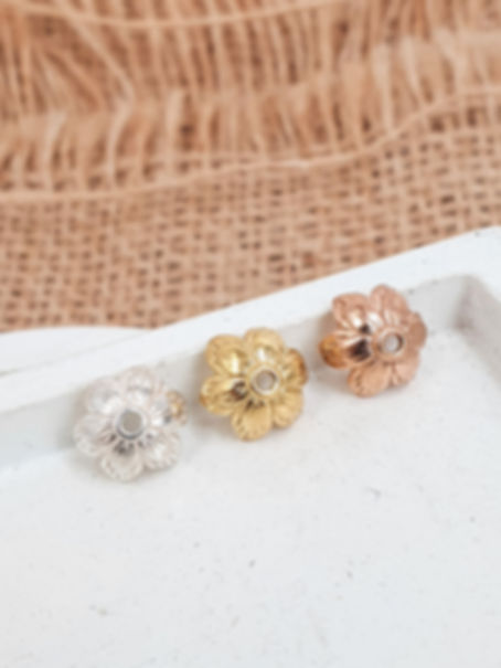 Sterling silver flower beadcap 9.0 x 5.25 mm | BC229131