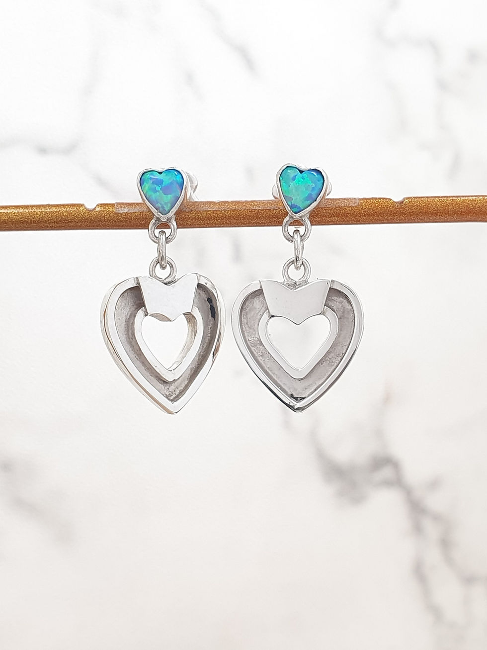 Miniaturbild: Sterling silver horsehair earring with Synthetic Opal | ER330060