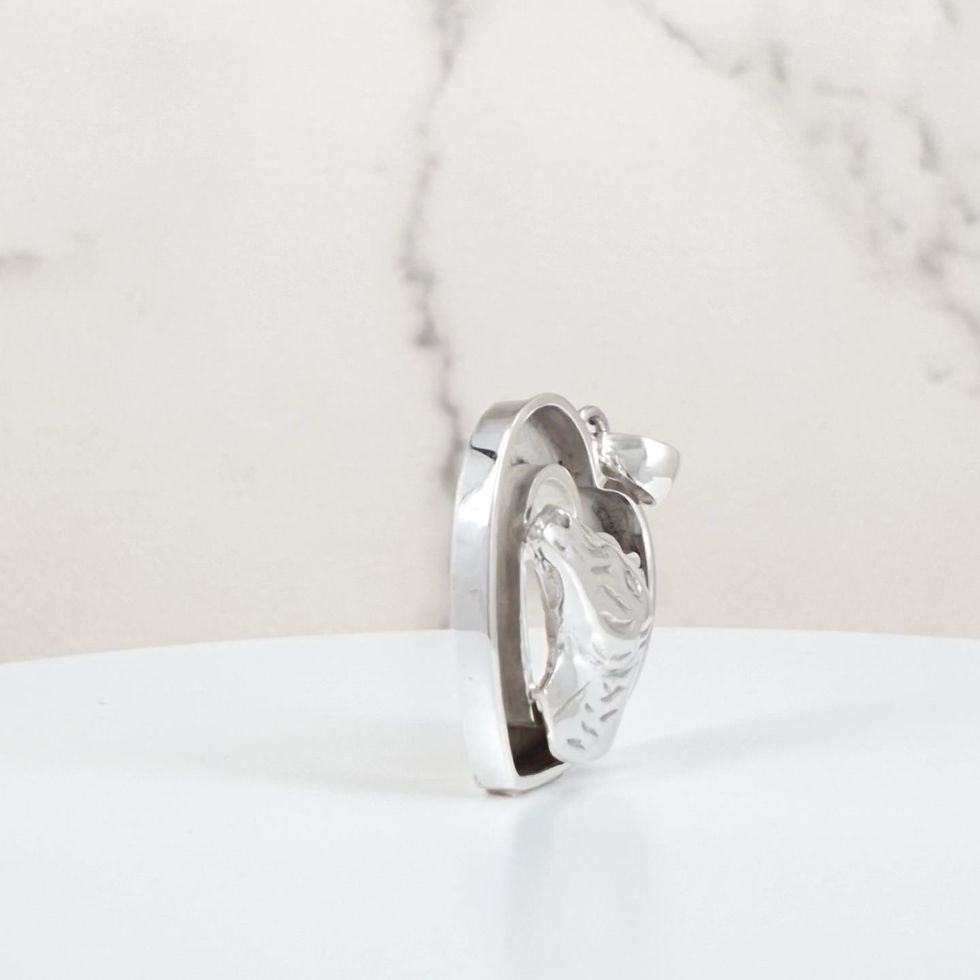 Thumbnail: Sterling silver heart pendant channel with horsehead reppouse 27.5 mm | CH557302
