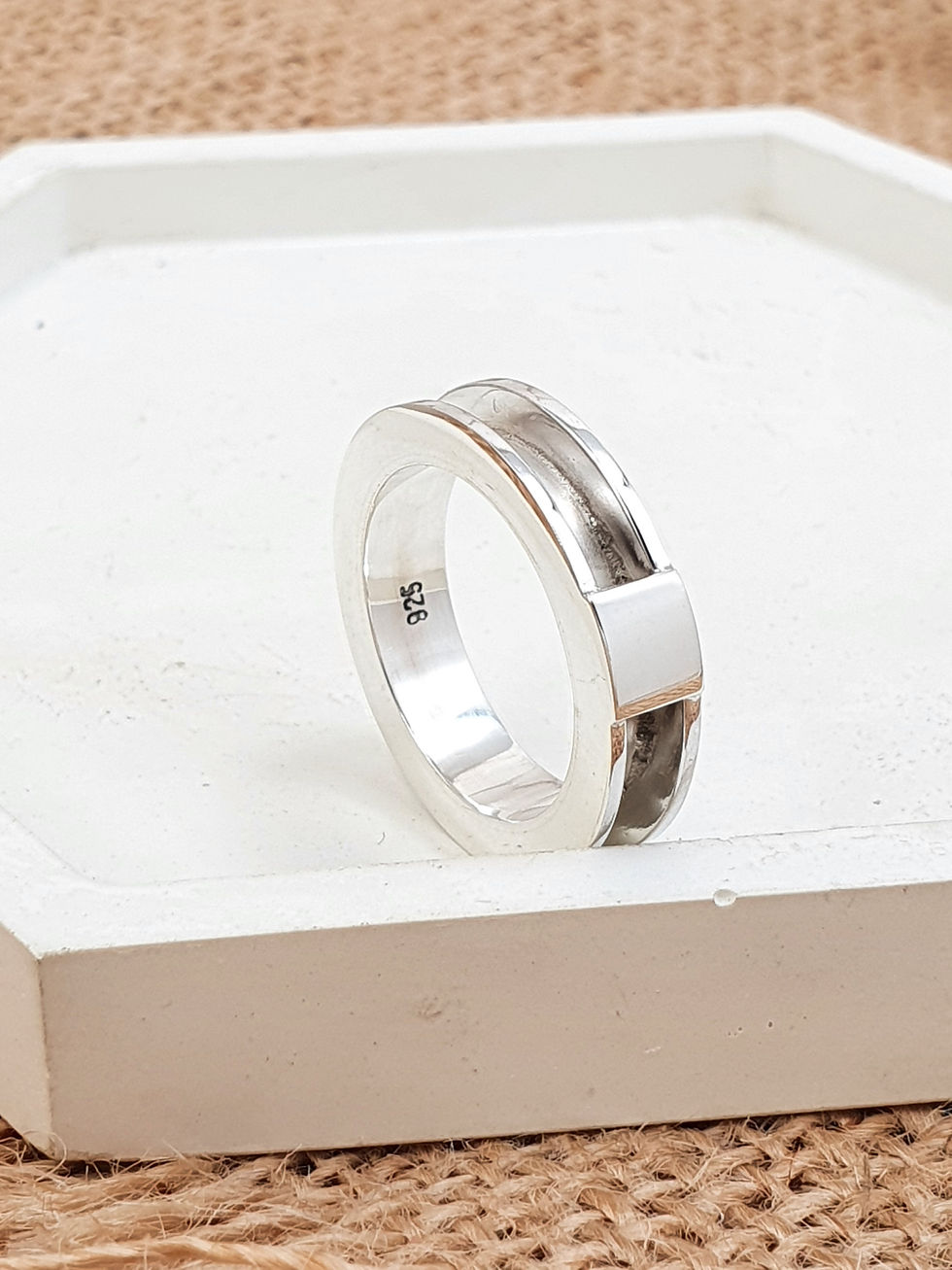Miniatura: Sterling silver channel ring 3.0 x 2.5 mm x 5.0 mm | RG887809
