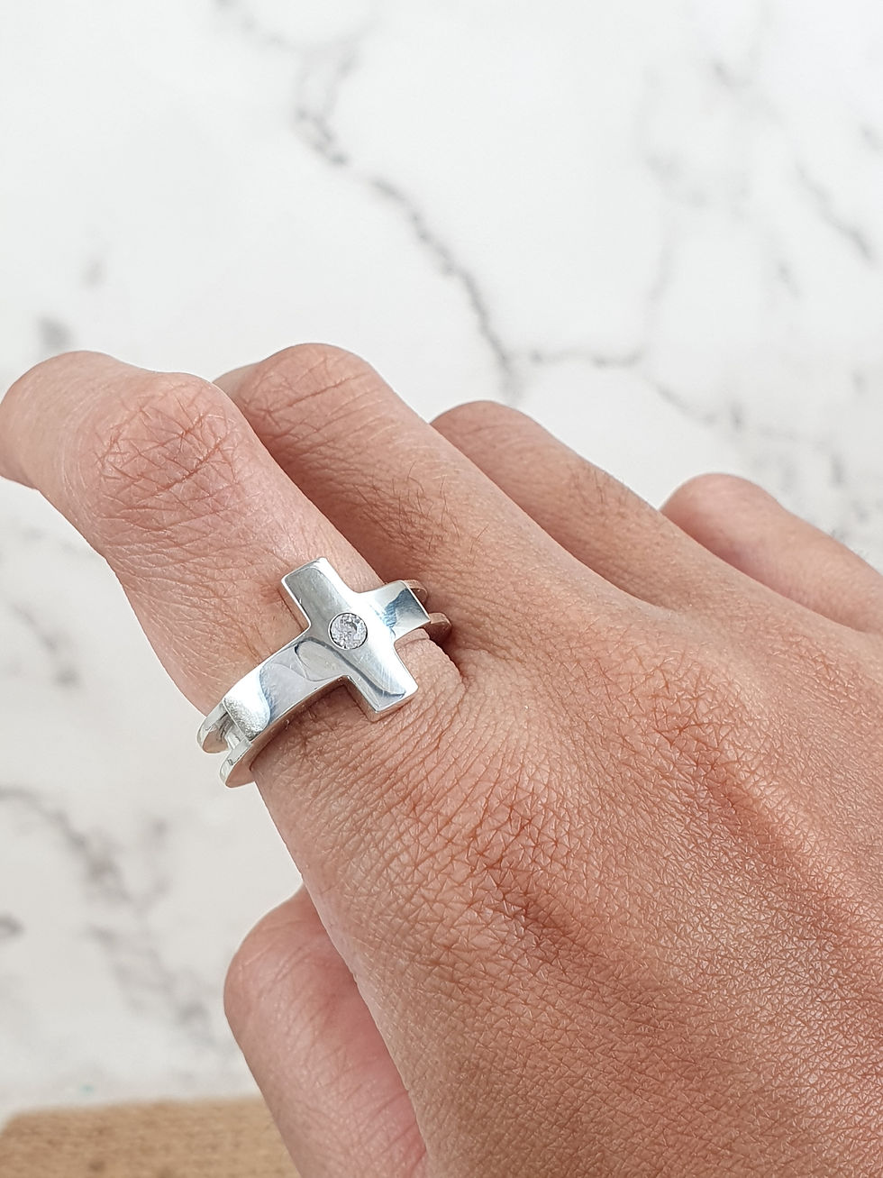 Thumbnail: Sterling silver equestrian Ring with Cross | RG887884
