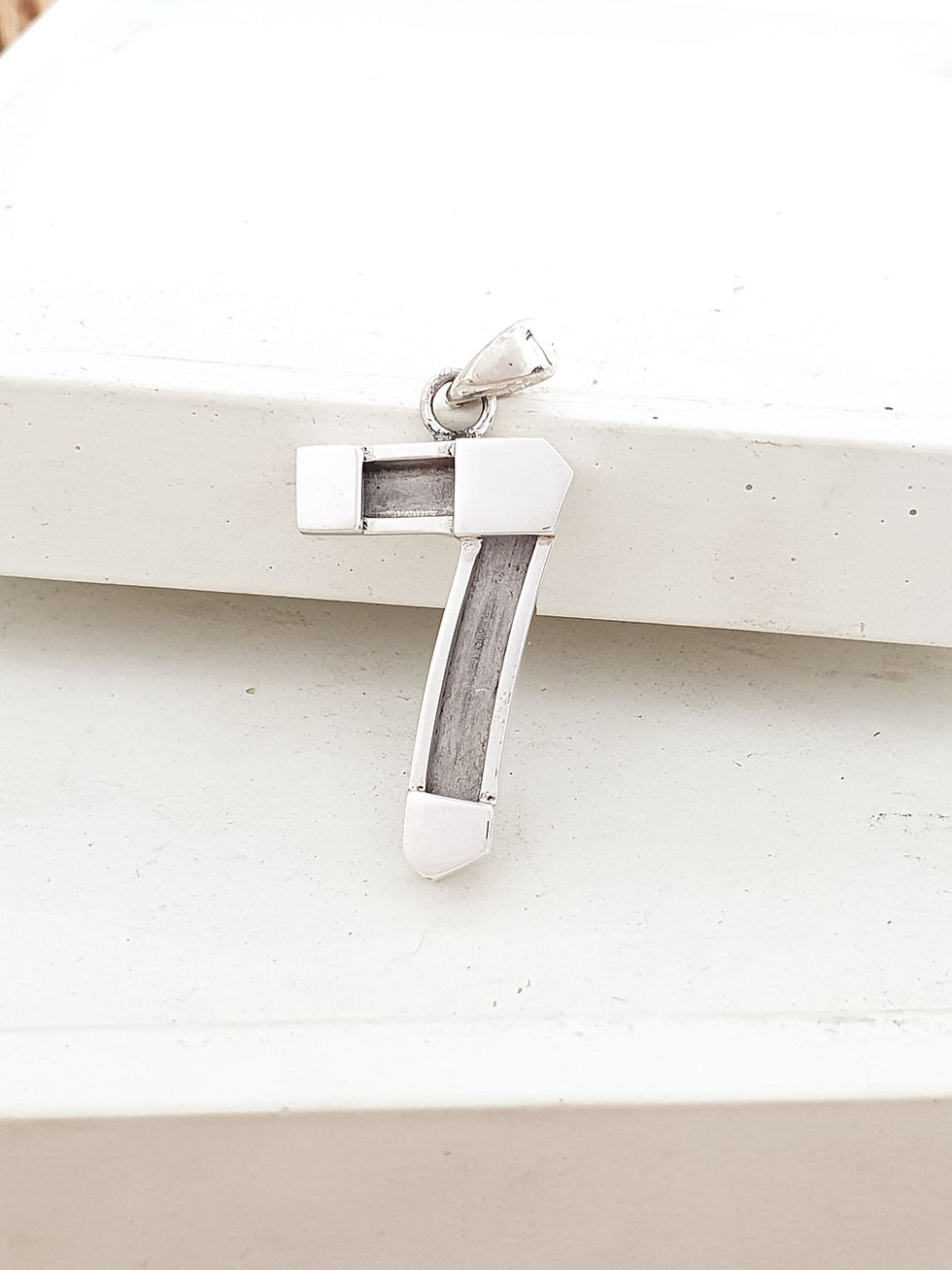Thumbnail: Sterling silver equestrian charm number seven | CH557243