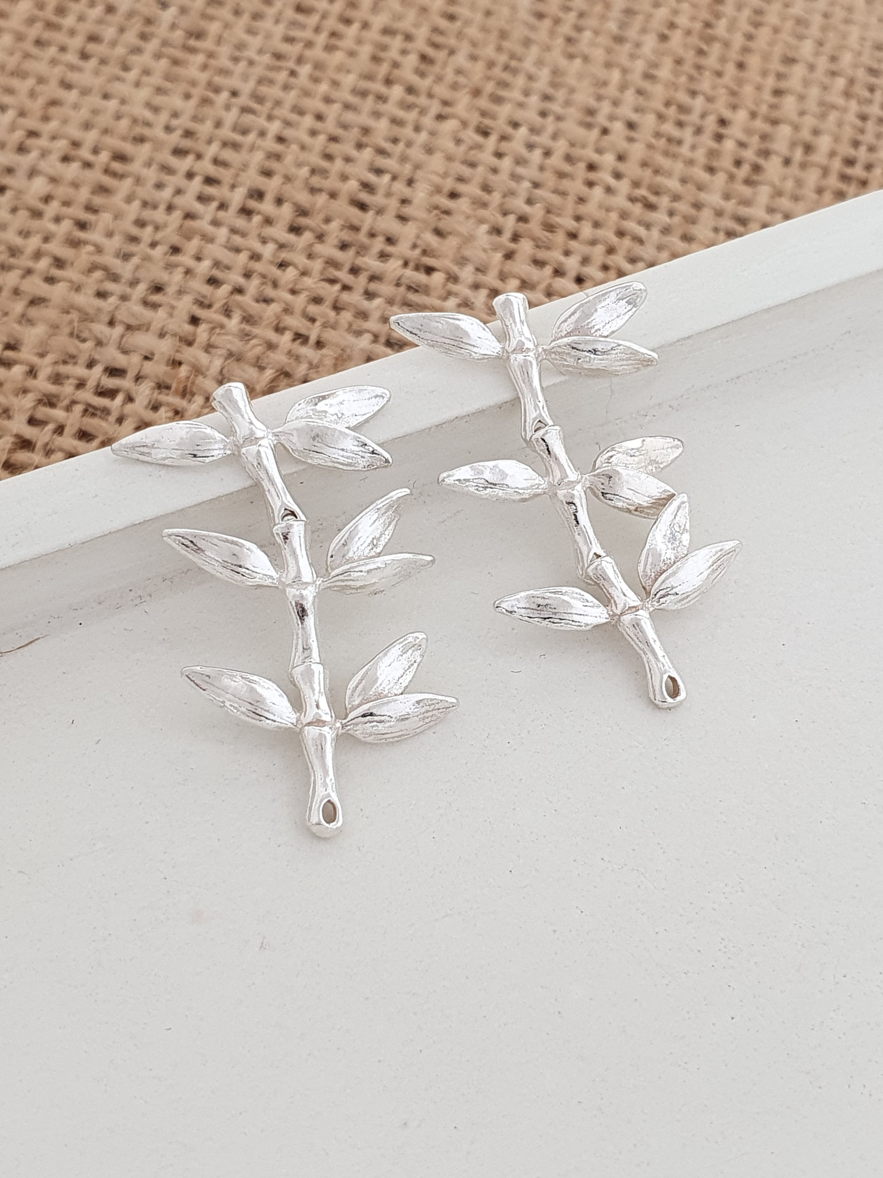 Sterling silver bamboo connectors 33 x 16 mm | CN779148