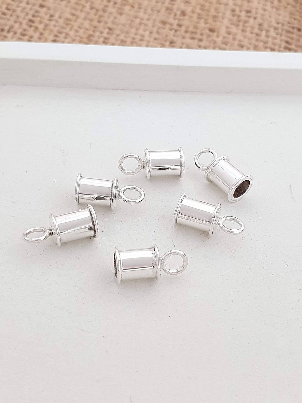 Miniature : Sterling silver end cap plain finished with wire lip | EC998928