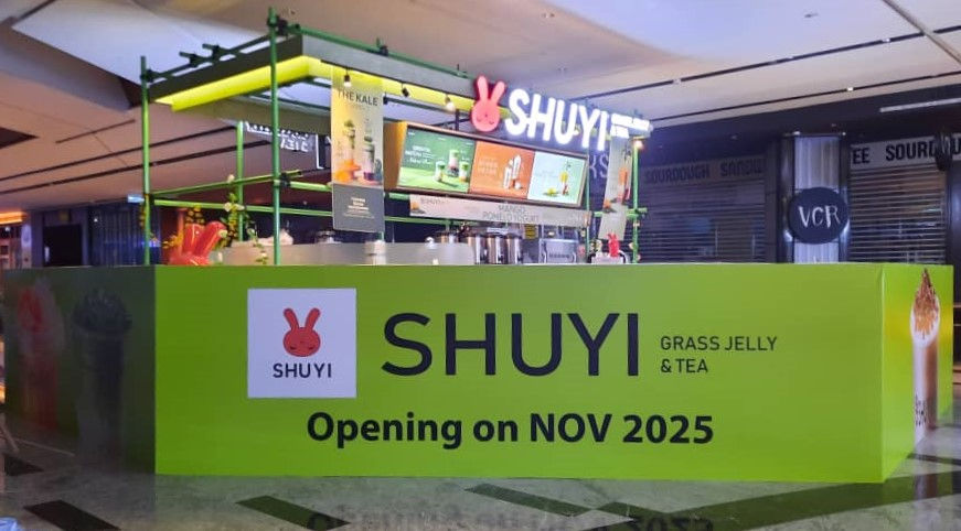 Completed hoarding and visual installation at The Exchange TRX for Shuyi