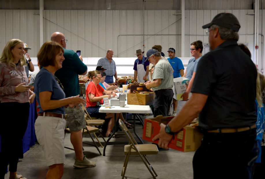 20220717_hamshow_JW_105 copy.jpg