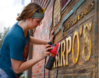 Harpo's original sign gets another facelift