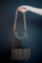 Borsa Persefone in cotone e dettagli lurex dorati vista frontale