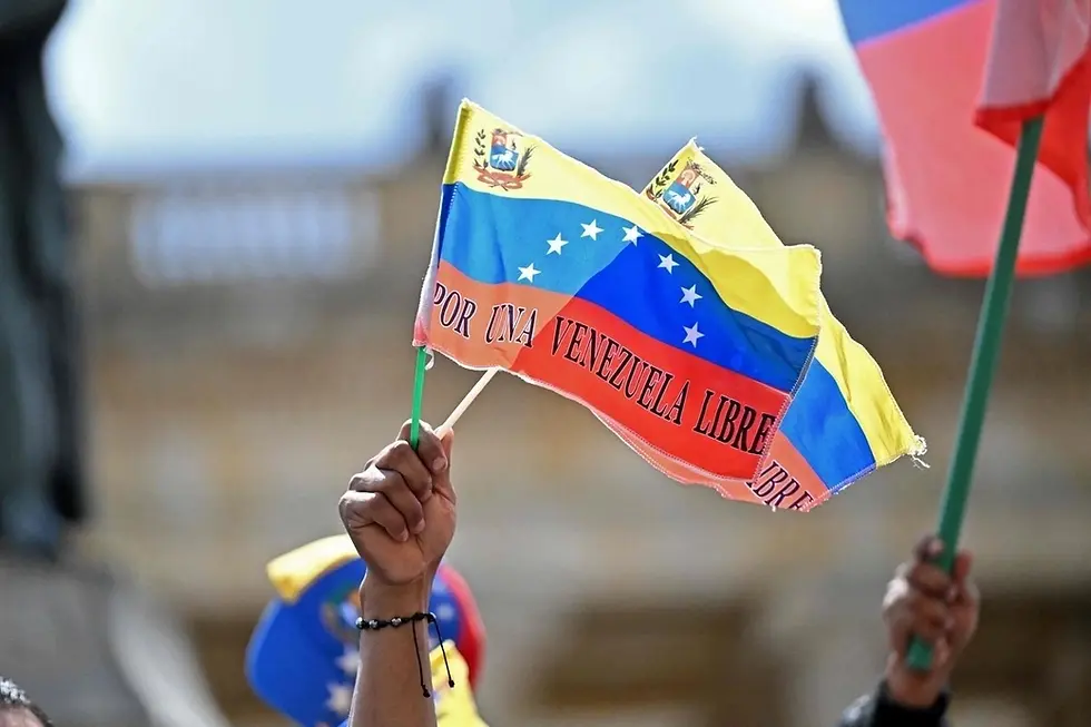 Protesta frente a la embajada de EE. UU. en CDMX exige liberación de Maduro y su esposa