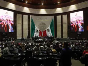 Cámara de Diputados turna a comisiones reforma electoral de Claudia Sheinbaum; plantea reducir Senado y modificar elección plurinominal