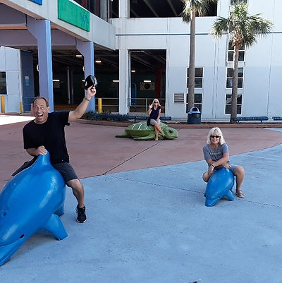 Players hunt for items in the Oceanside scavenger hunt tour with 3Quest Challenge
