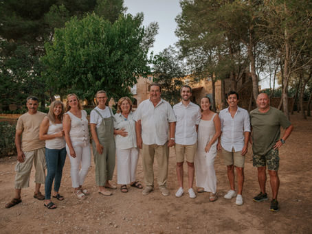 Finca Son Sampol:                                  más que una finca, una familia. 