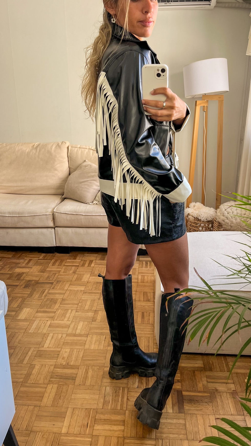 Miniatura: Campera flecos b y n 