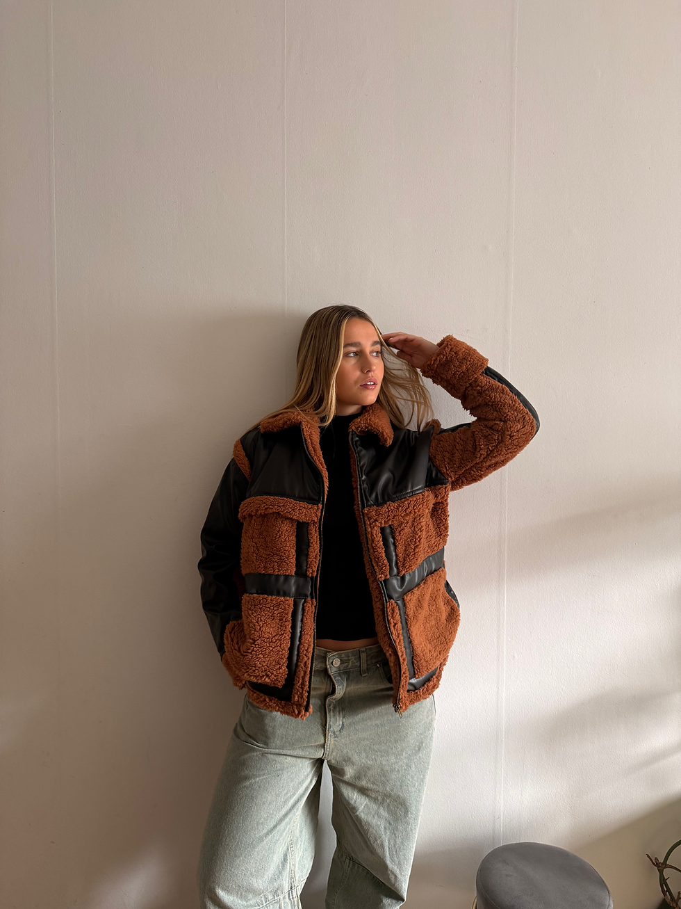 Miniatura: Campera corderito con marrón 