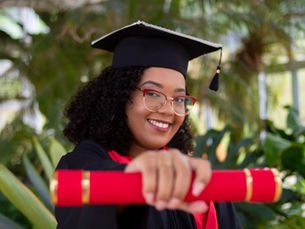 What Is Grad School? Masters vs PhD