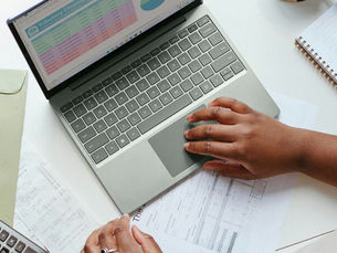 How To Budget & Create a Student Budget Planner