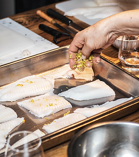 Traditional Loire cuisine workshop with a chef in Nantes