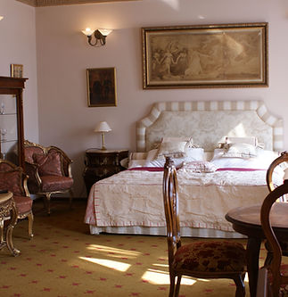 The Prestige Room are the high Luxury Rooms - Hotel Boleslawiec Ambasada