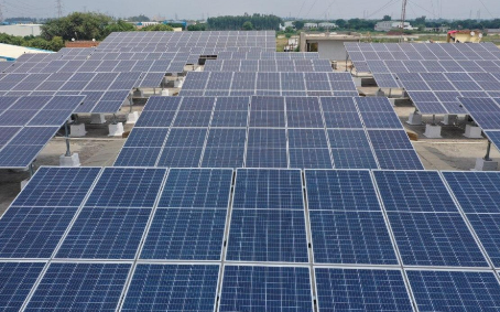 Expert Tips for Choosing the Best Commercial Solar Company for Industrial Solar Panel Installation