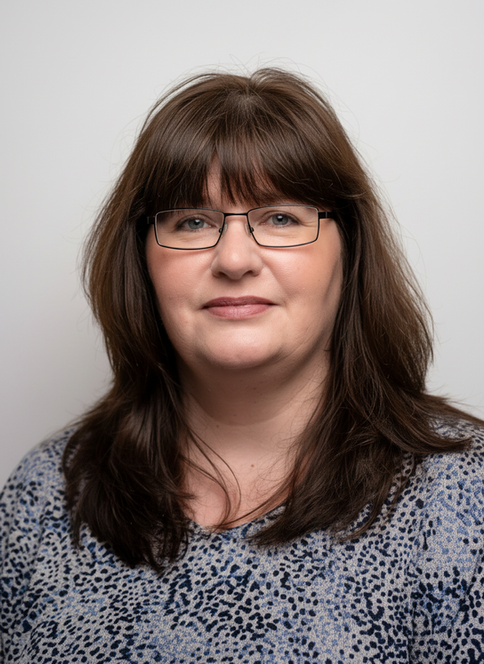 Corporate headshots in Wellington and the Hutt Valley. Professional, approachable portraits for businesses, executives, and teams—ideal for LinkedIn and websites.